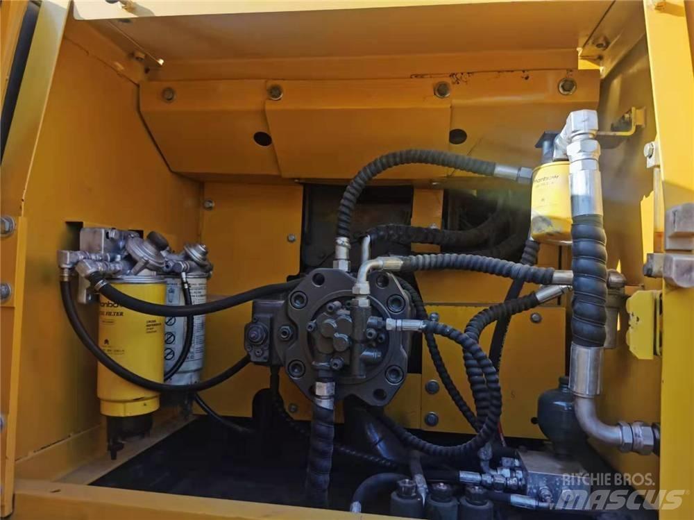 Volvo EC210D Bagri goseničarji