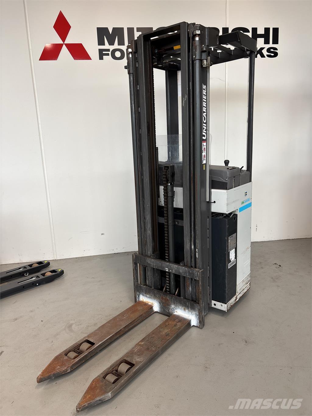 Atlet A160 Samopogonski ročni viličarji