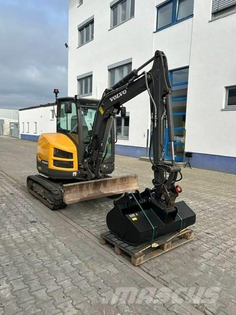 Volvo EC 35 C Mini bagri <7t
