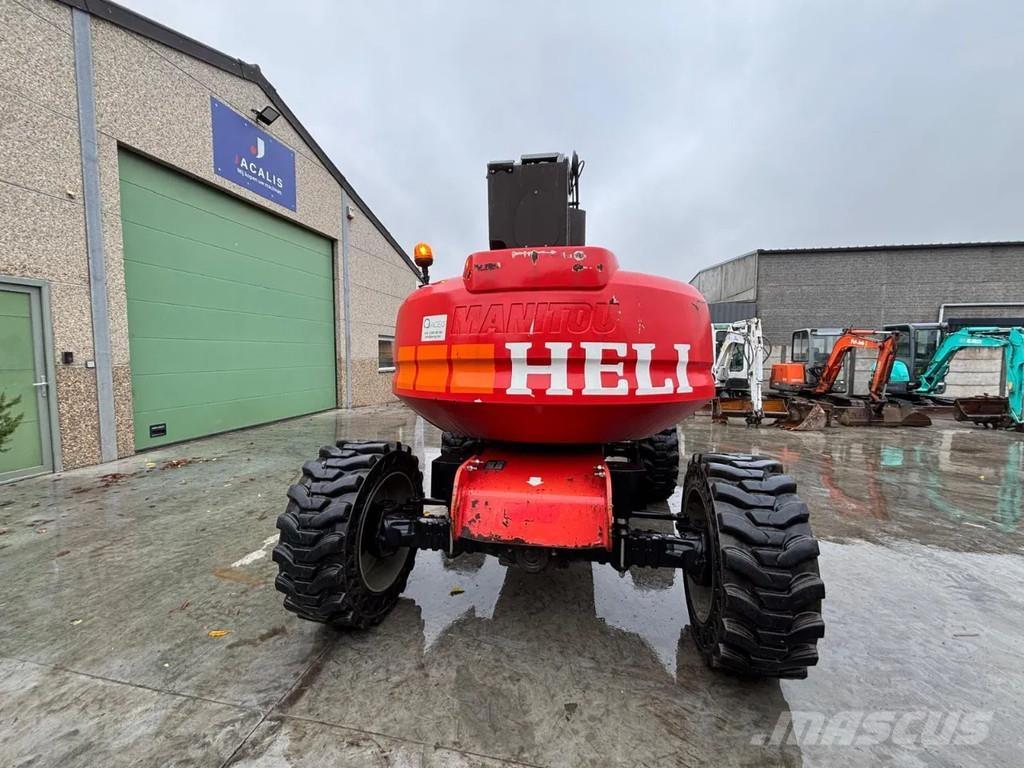 Manitou 200 ATJ Zglobne dvižne ploščadi
