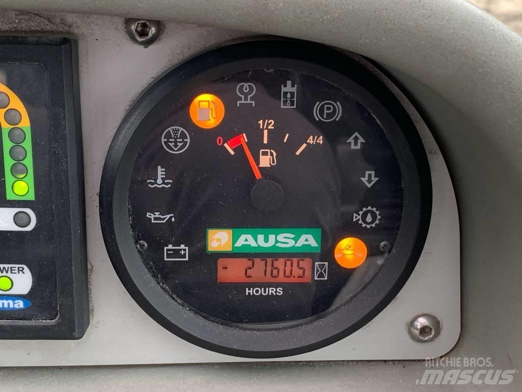 Ausa T 204 H Kmetijski teleskopski nakladalci