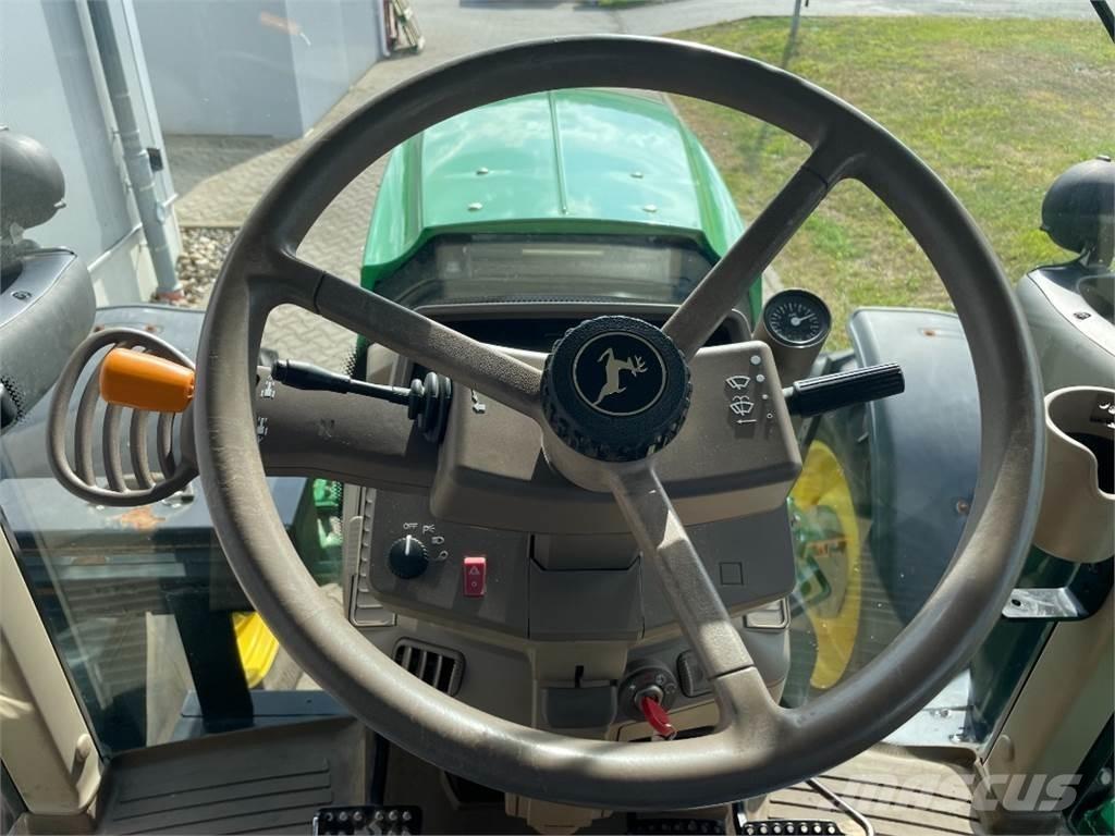 John Deere 6195M Traktorji