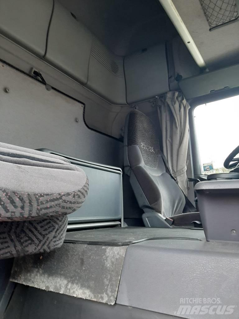 Scania R 124 Tovornjaki s ponjavo