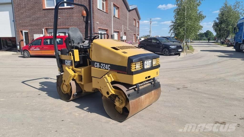 CAT CB 224 C Dvojni valjarji