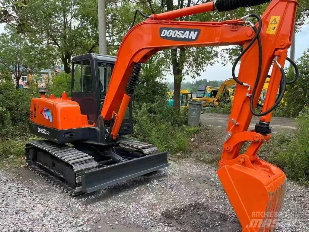 Doosan DH 60-7 Mini bagri <7t