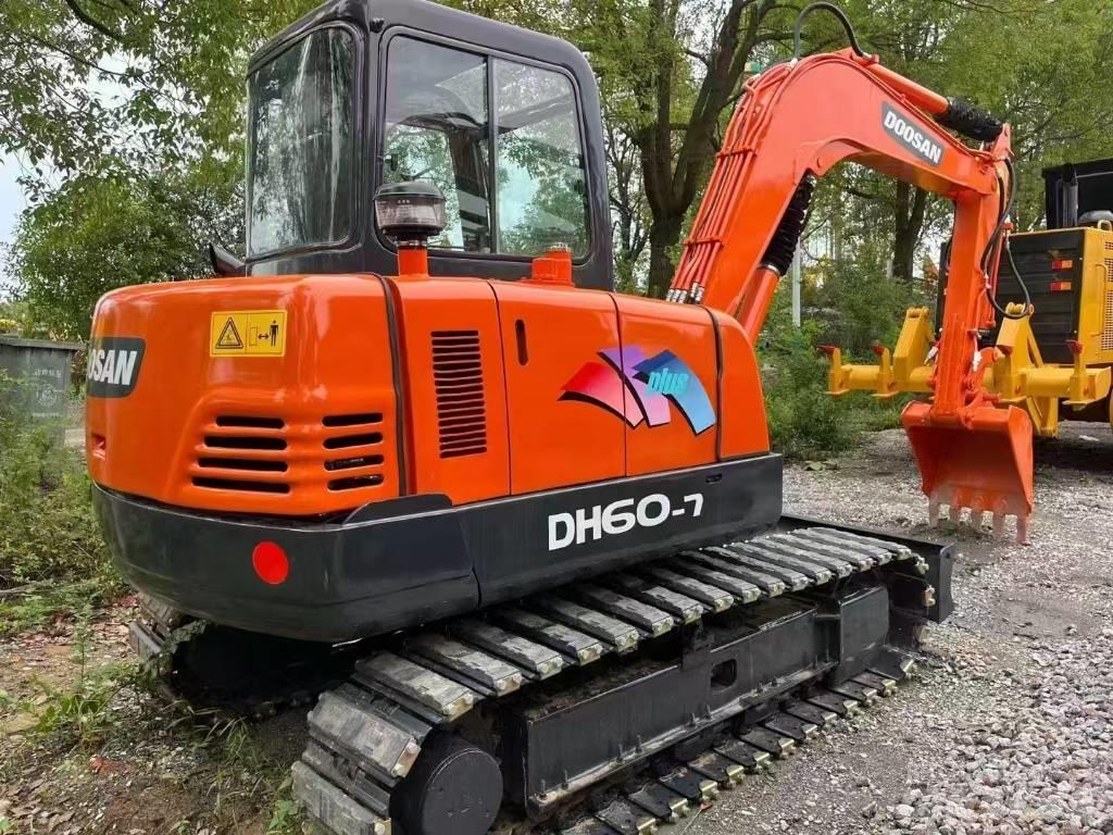 Doosan DH 60-7 Mini bagri <7t