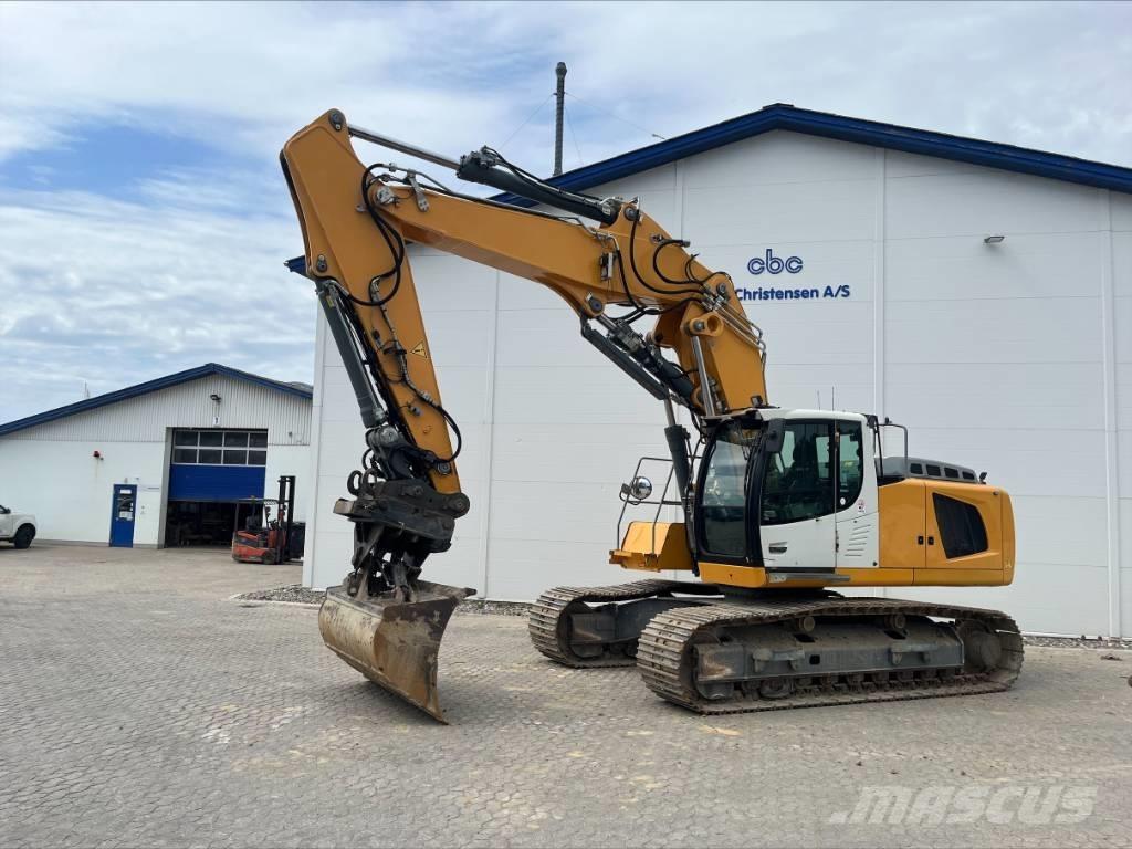 Liebherr 936 LC Bagri goseničarji
