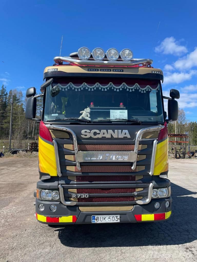 Scania R730 Razstavljivi tovornjaki z žičnimi dvigali