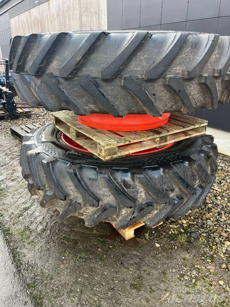 Alliance AgriStar Gume, kolesa in platišča