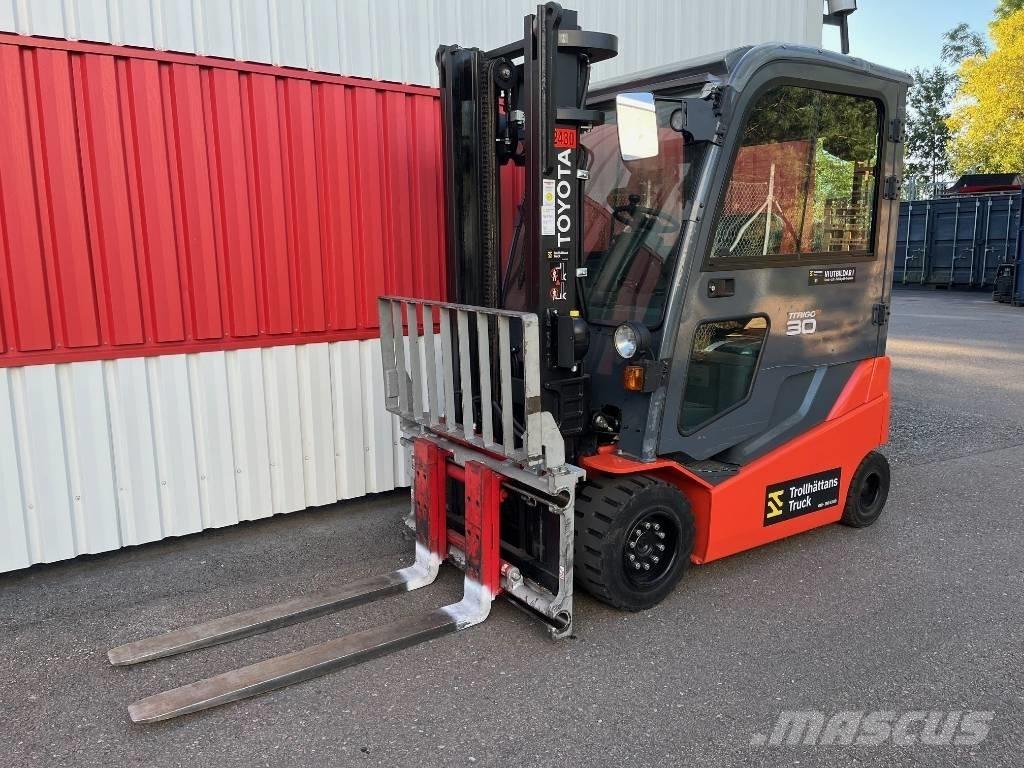 Toyota 8 FBMKT 30 Električni viličarji