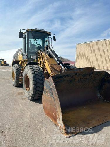 CAT 930H Kolesni nakladalci