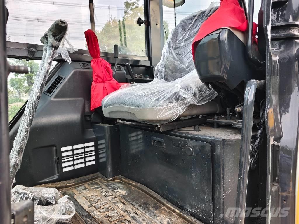 Komatsu PC 55 MR Mini bagri <7t