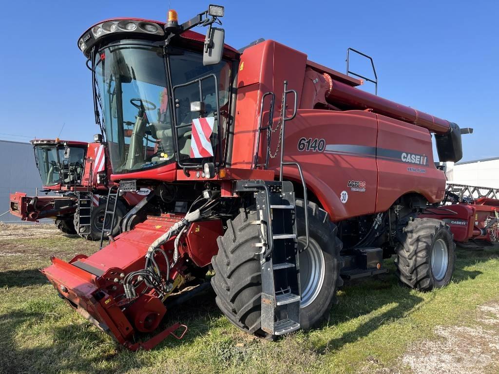 Case IH AF6140 Kombajni