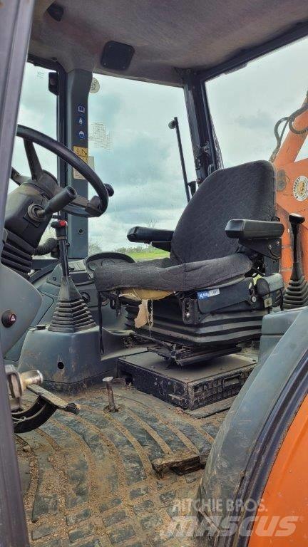 Fiat-Hitachi FB 100 Rovokopači