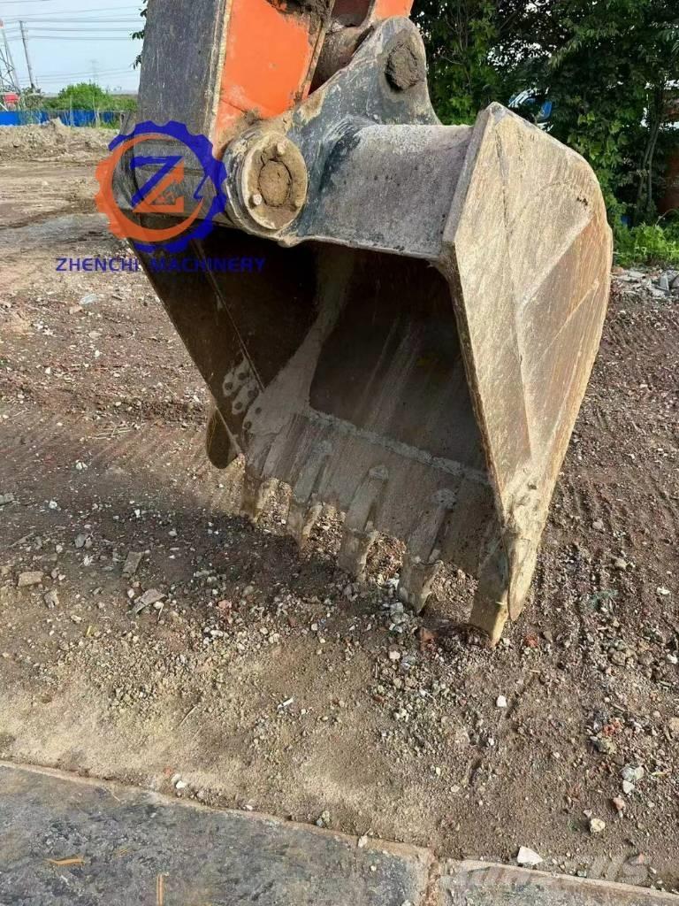 Hitachi ZX 200-5 G Bagri goseničarji