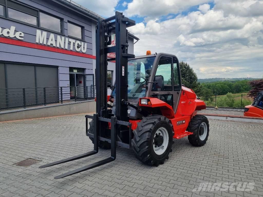 Manitou M26-4 Terenski viličar
