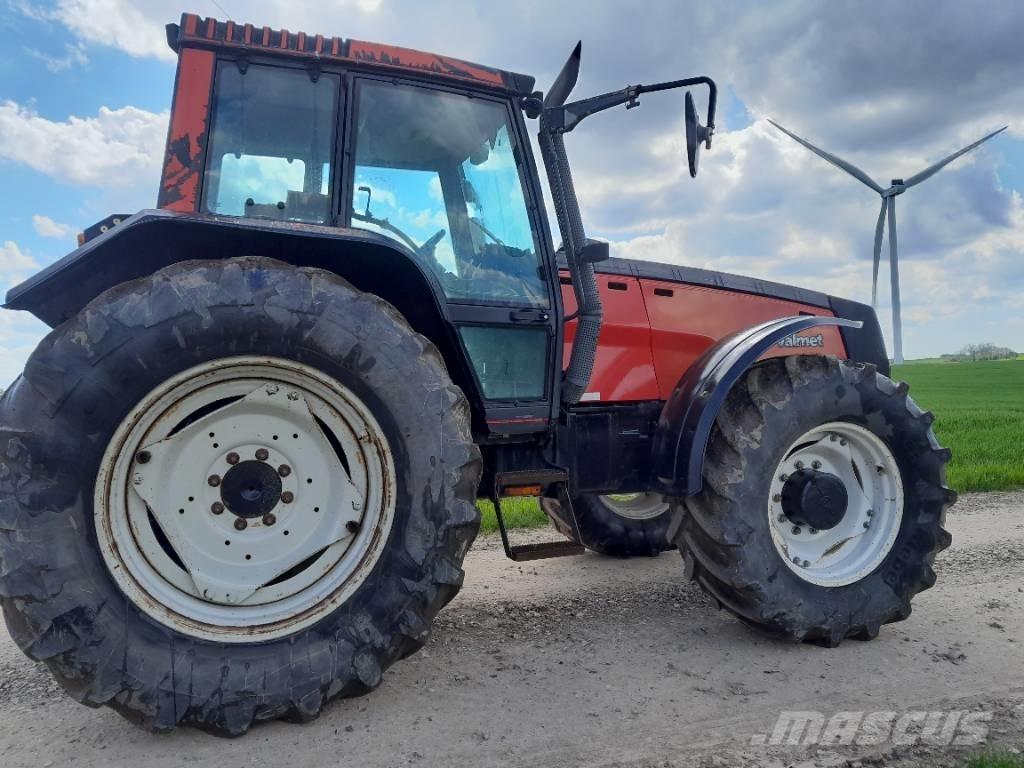 Valmet 8450 Mega Traktorji