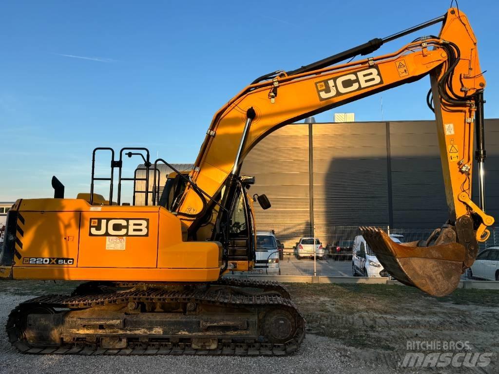 JCB 220 Bagri goseničarji