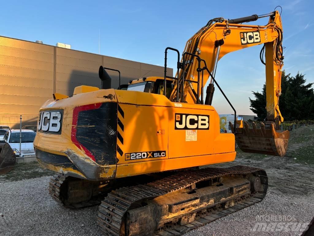 JCB 220 Bagri goseničarji