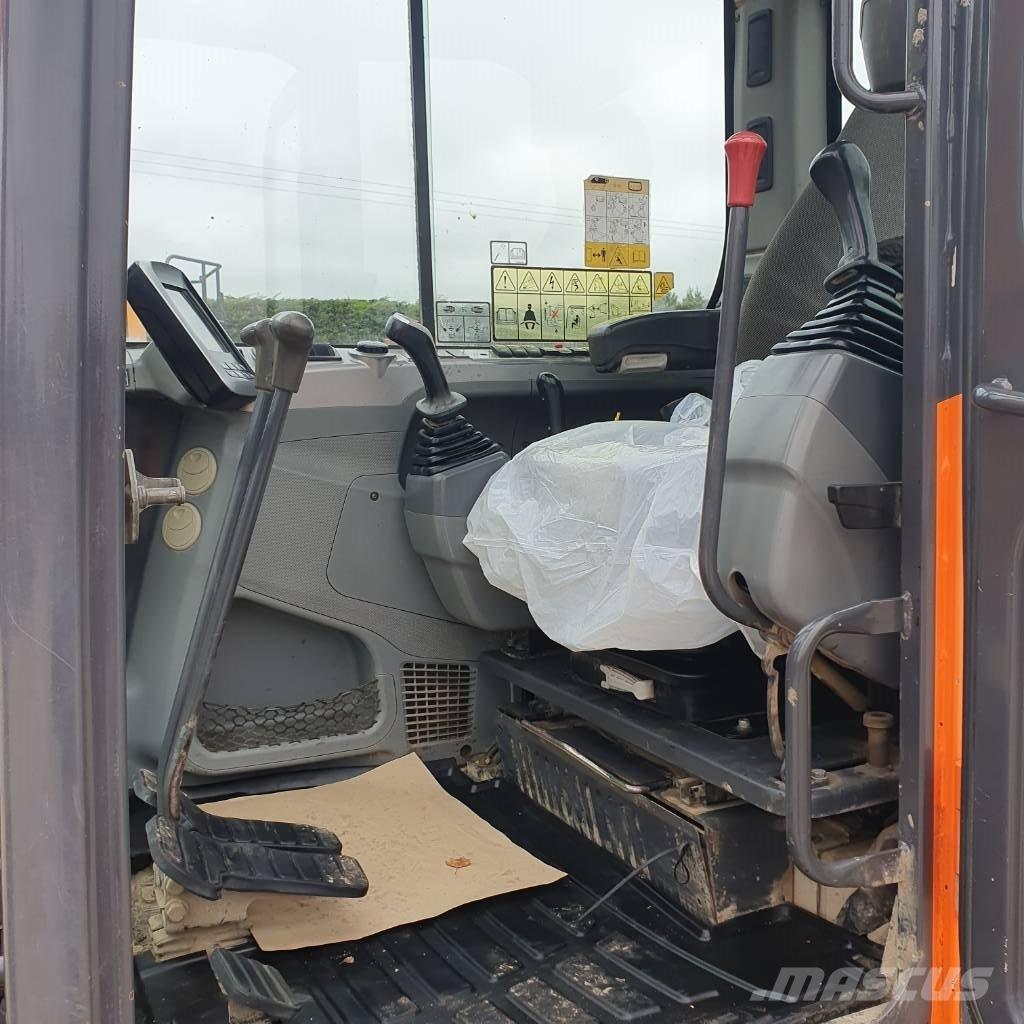 Doosan DX 85 R-3 Midi bagri 7t – 12t