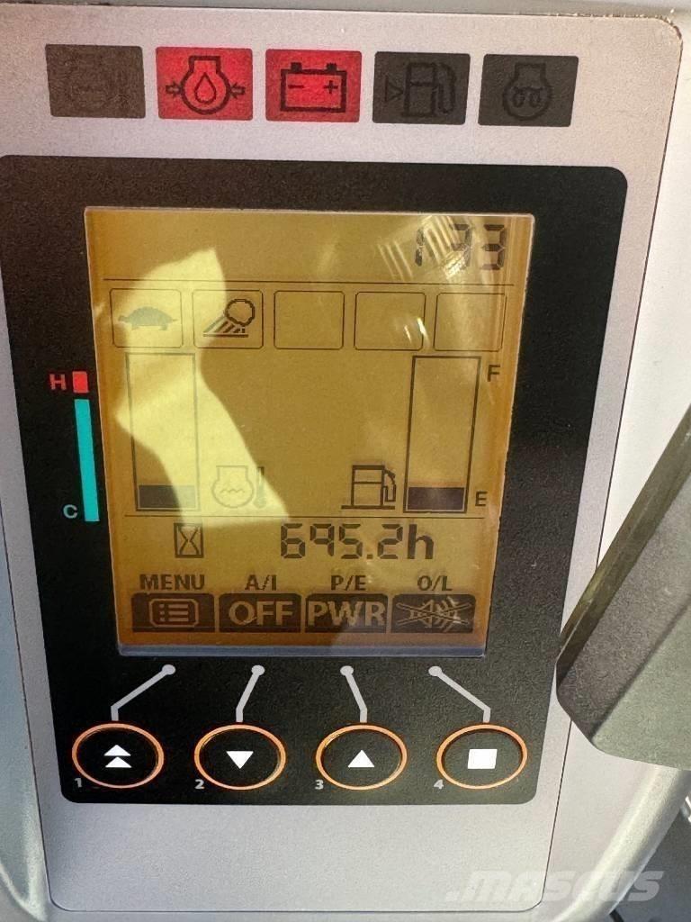 Airman AX 38 U-6 A Mini bagri <7t