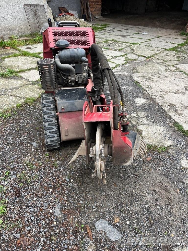 Toro STX26 Rezkalci panjev/štorov