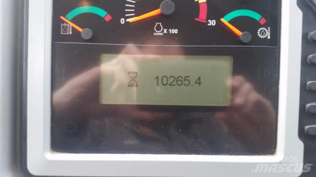 CAT 966 K Kolesni nakladalci