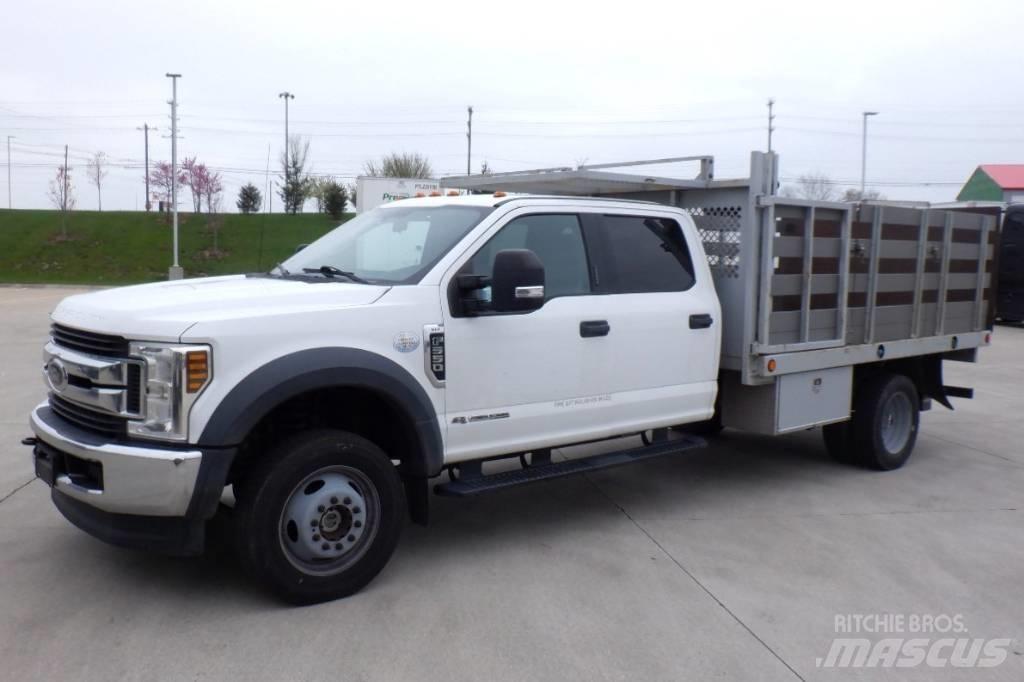 Ford F 550 XLT SD Tovornjaki s kesonom/platojem