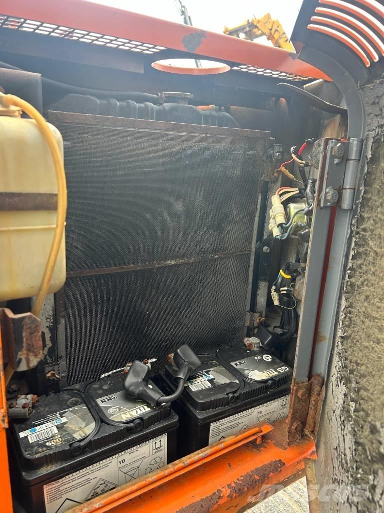 Hitachi EX 60-1 Mini bagri <7t