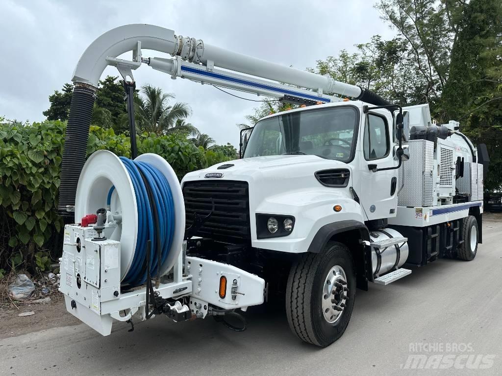 Freightliner 114 SD Vakuumski tovornjaki