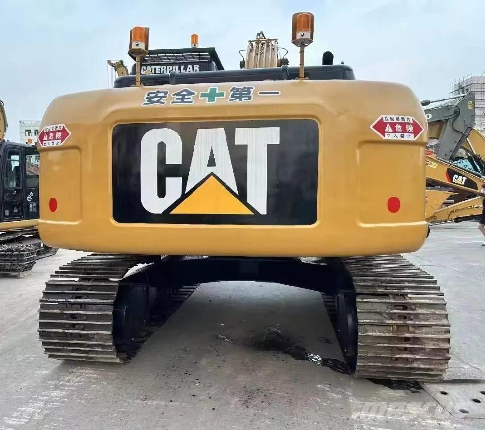 CAT 323 D Bagri goseničarji