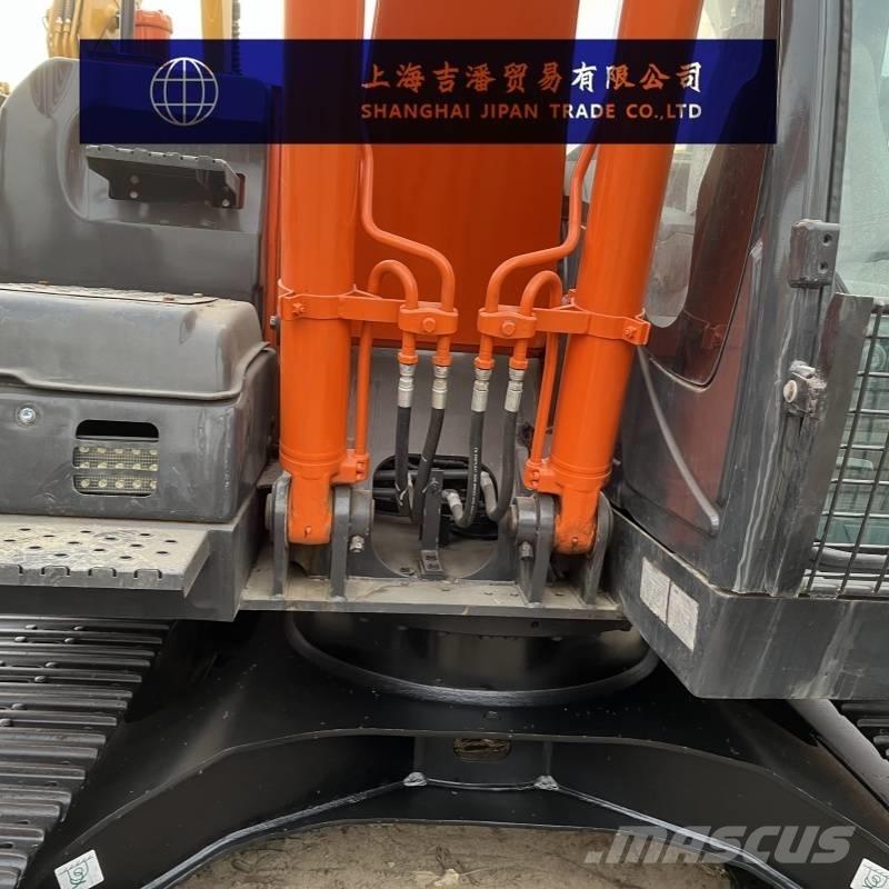 Hitachi ZX 130 Midi bagri 7t – 12t