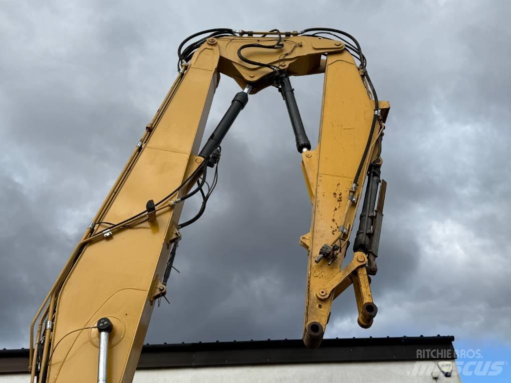 CAT 320 FL Dolgo sežni bagri