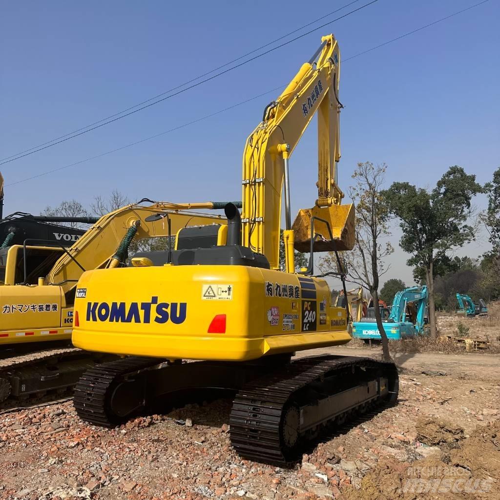 Komatsu PC 240 Bagri goseničarji