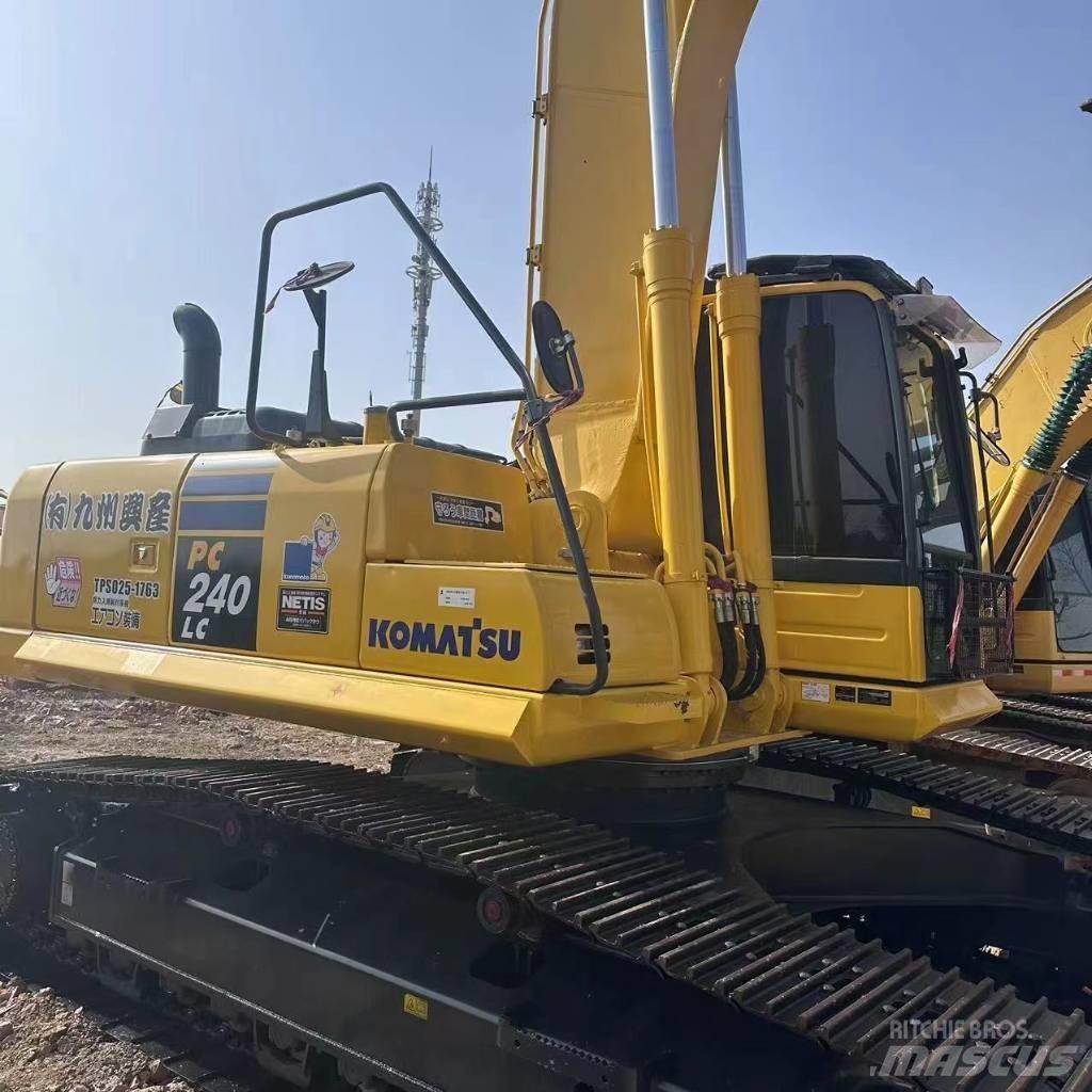 Komatsu PC 240 Bagri goseničarji