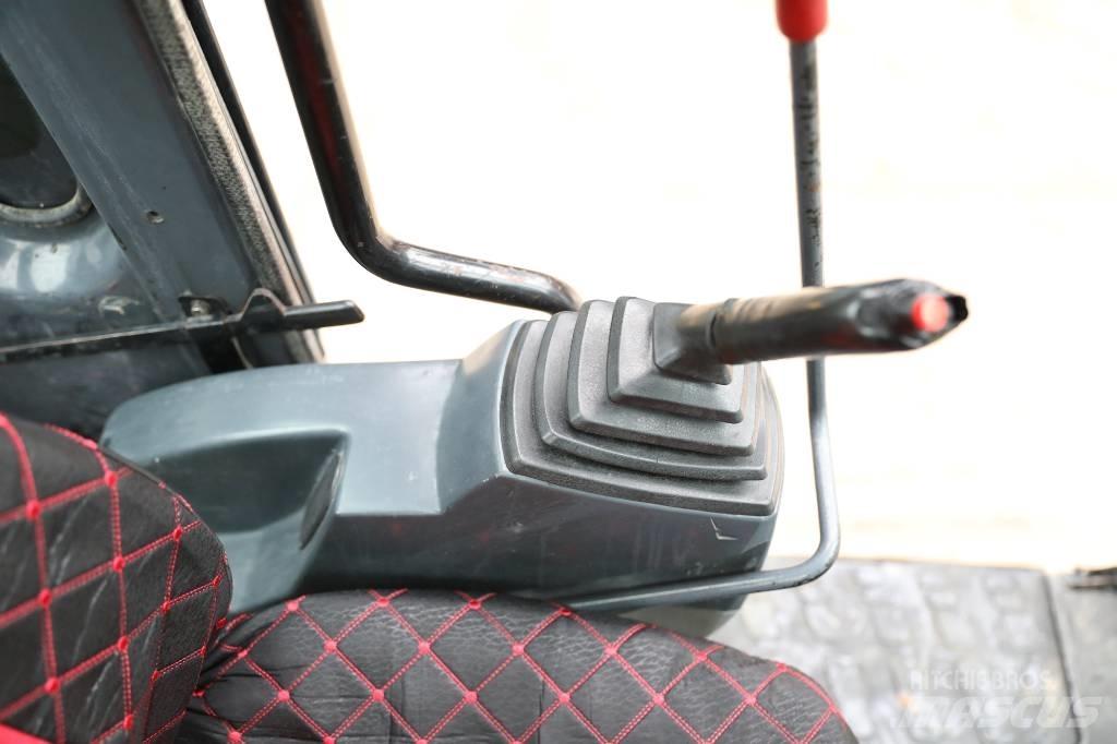 Kobelco SK 140 Bagri goseničarji