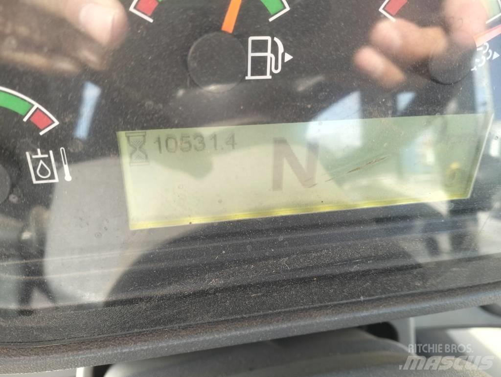 CAT 938 M Kolesni nakladalci