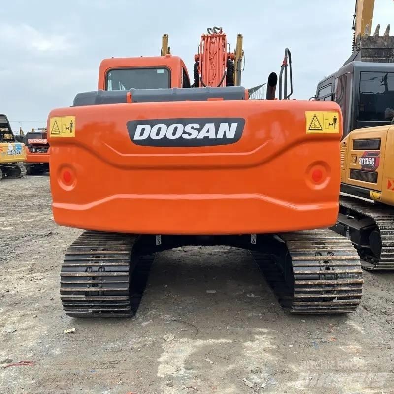 Doosan DX 150 Bagri goseničarji