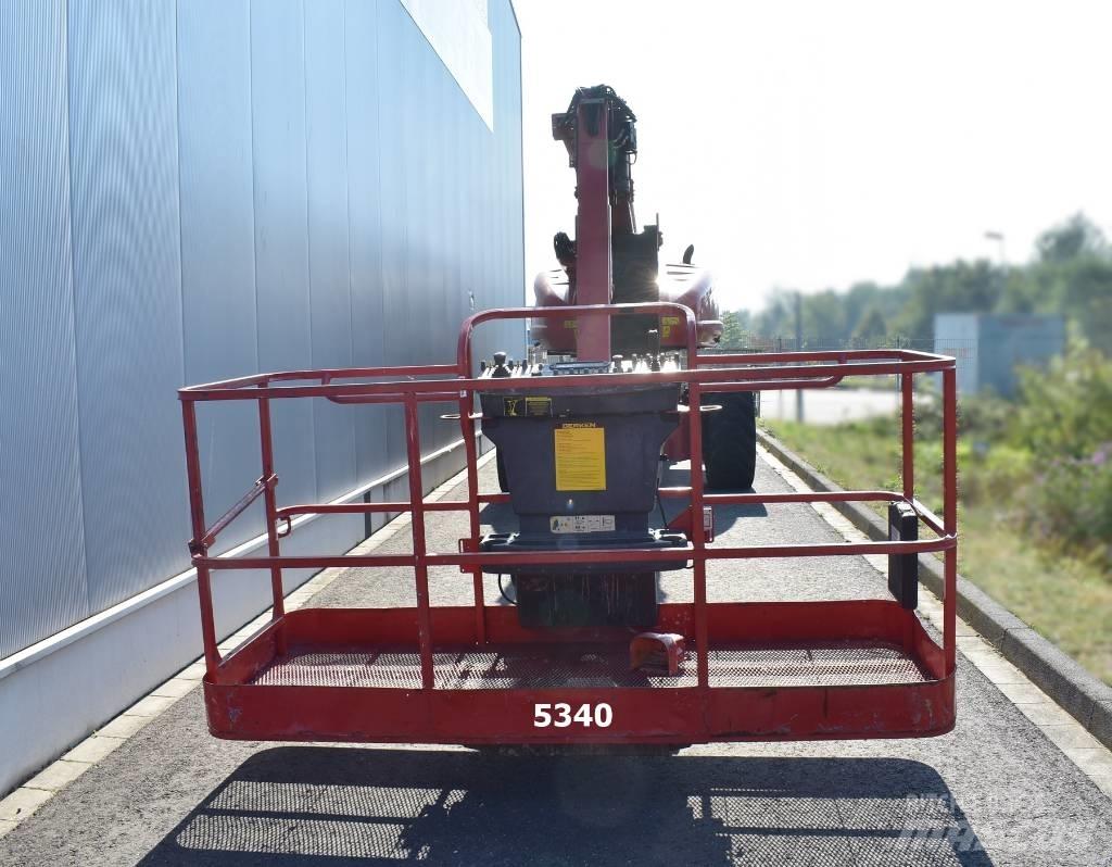 JLG 1250AJP Zglobne dvižne ploščadi
