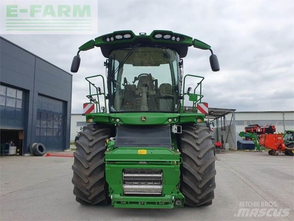John Deere 9800 Stroji za krmo na lastni pogon