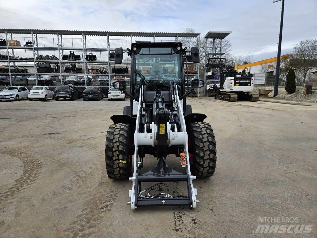 Bobcat L 75 Kolesni nakladalci