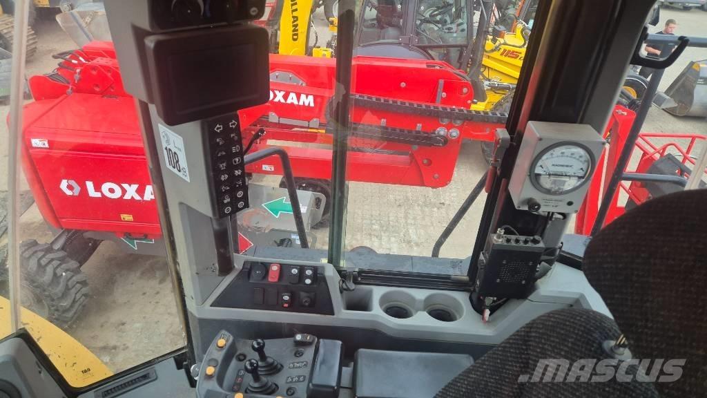 CAT 966 M Kolesni nakladalci