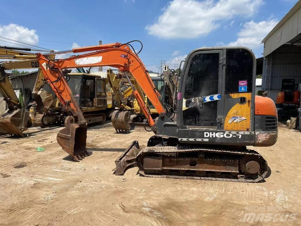 Doosan DH 60-7 Mini bagri <7t