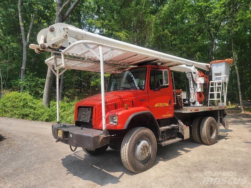 Freightliner FL80 Teleskopske dvižne ploščadi
