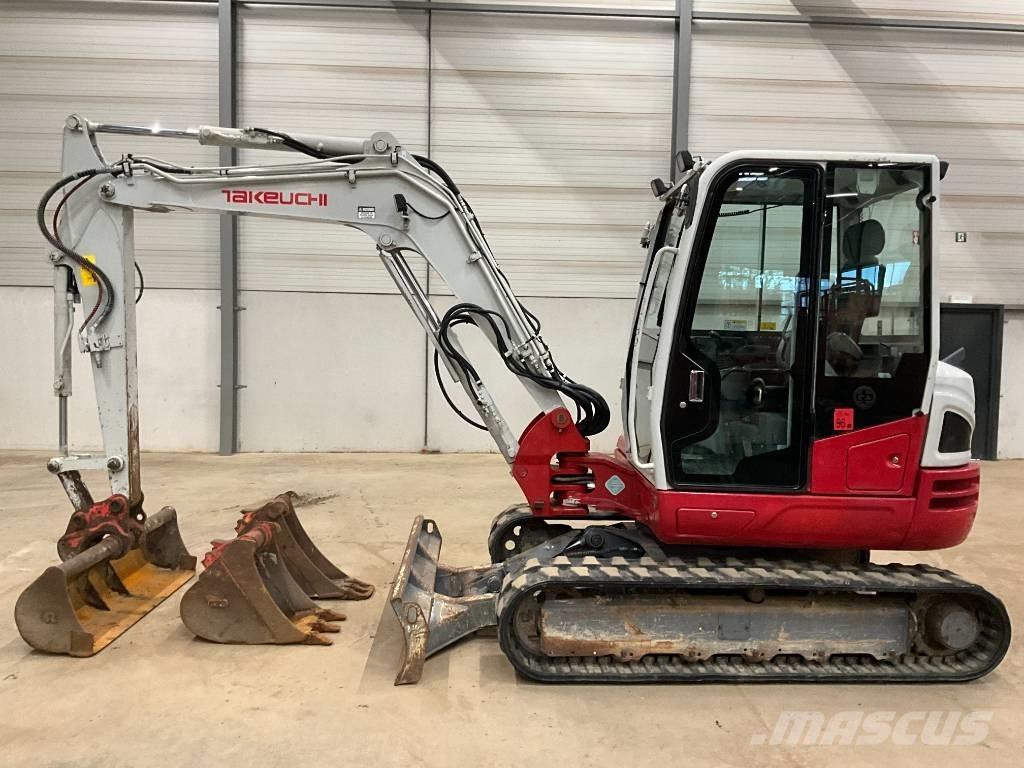 Takeuchi TB250-2 Mini bagri <7t