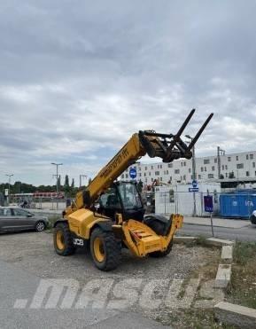 JCB 540-140 Teleskopski viličarji