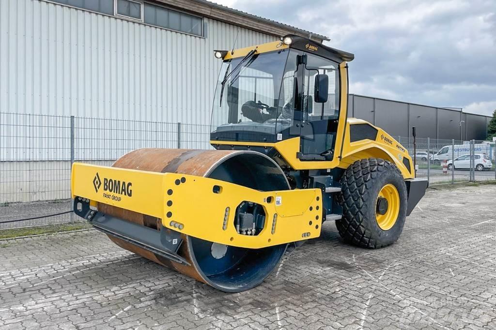 Bomag BW 213 D-5 Enojni valjarji