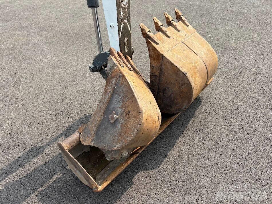 Neuson 38 Z 3 RD Mini bagri <7t