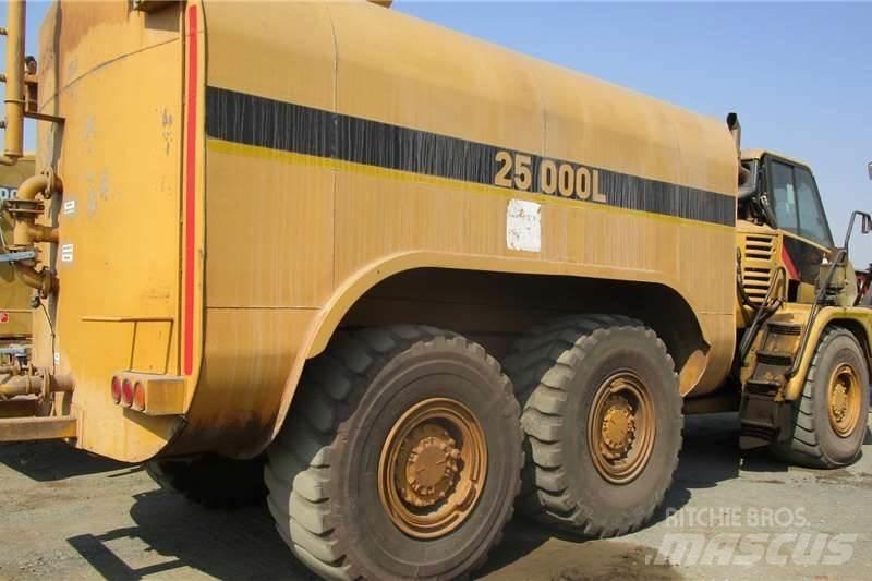 CAT 730C Drugi tovornjaki