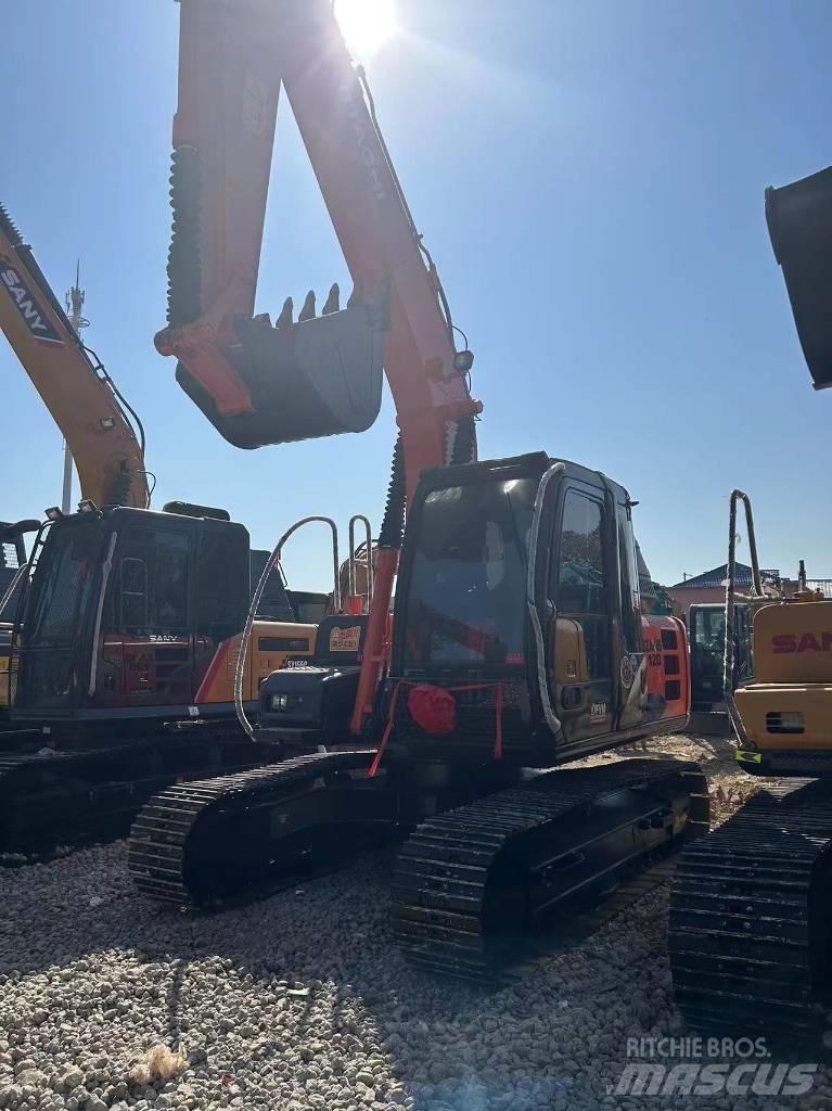 Hitachi ZX 120 Midi bagri 7t – 12t